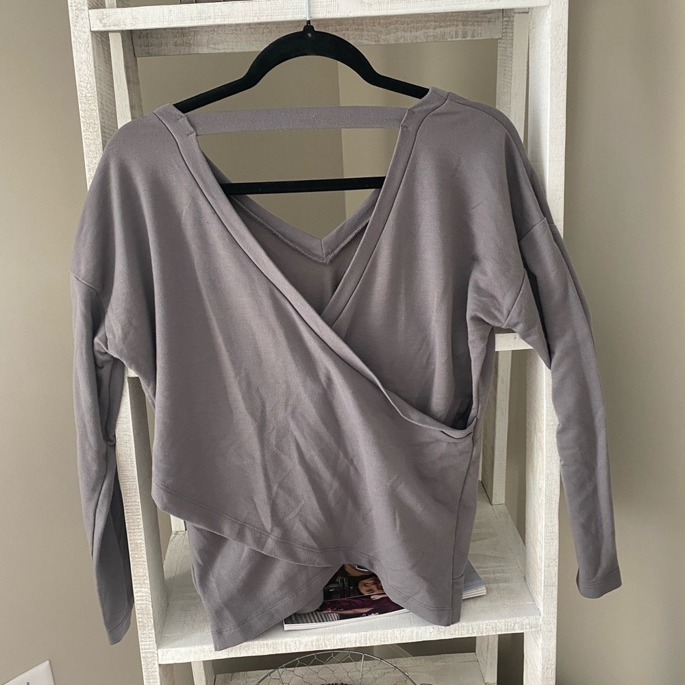 Zobha Long-Sleeve Tee